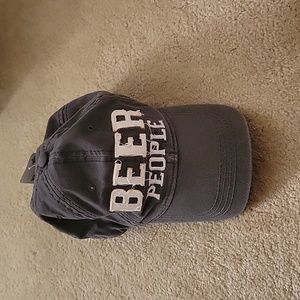 NWT Men's Beer People Hat